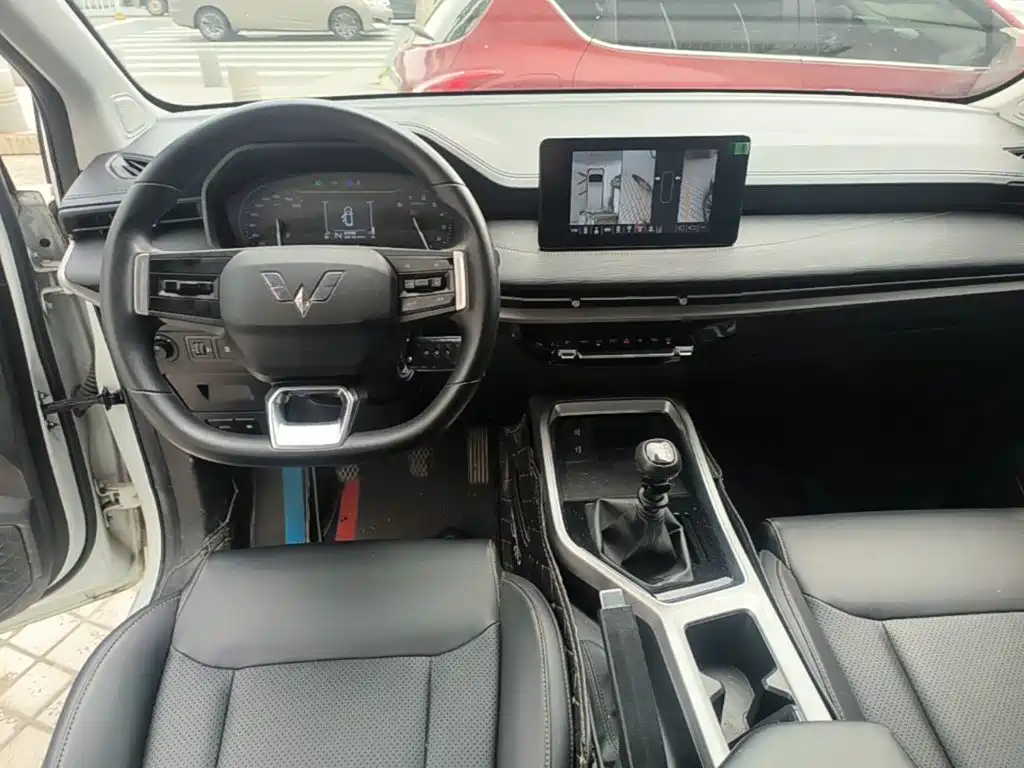 Wuling Motors Wuling Jiachen 2023 2022 1.5T Manual Comfort Vitality