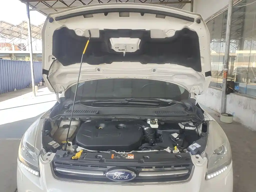 Фото 20 - Ford Kuga
