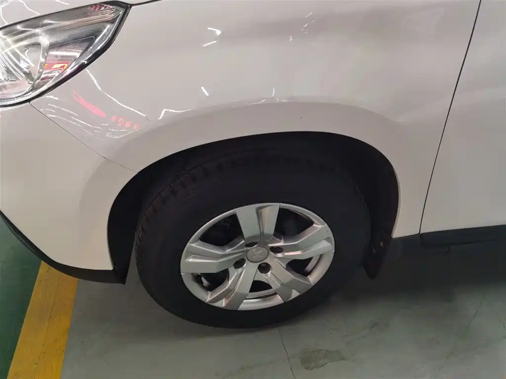 Peugeot 2008 2014 1.6L Automatic Trend Edition фото 23