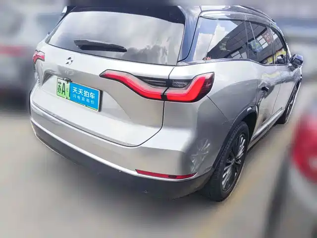 NIO ES8 2020 415KM Signature Edition 6-Seater — фото 2