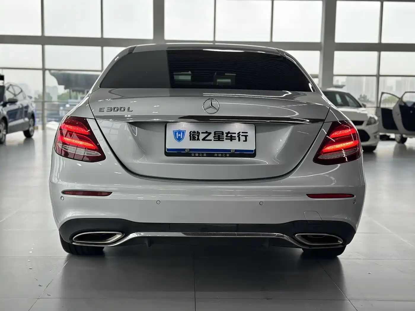 Mercedes-Benz E-Class 2016 E 300 L Sport Fashion Type фото 6