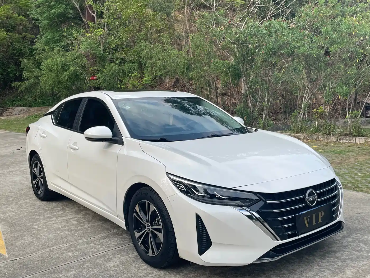 صورة 2 - Nissan Sylphy