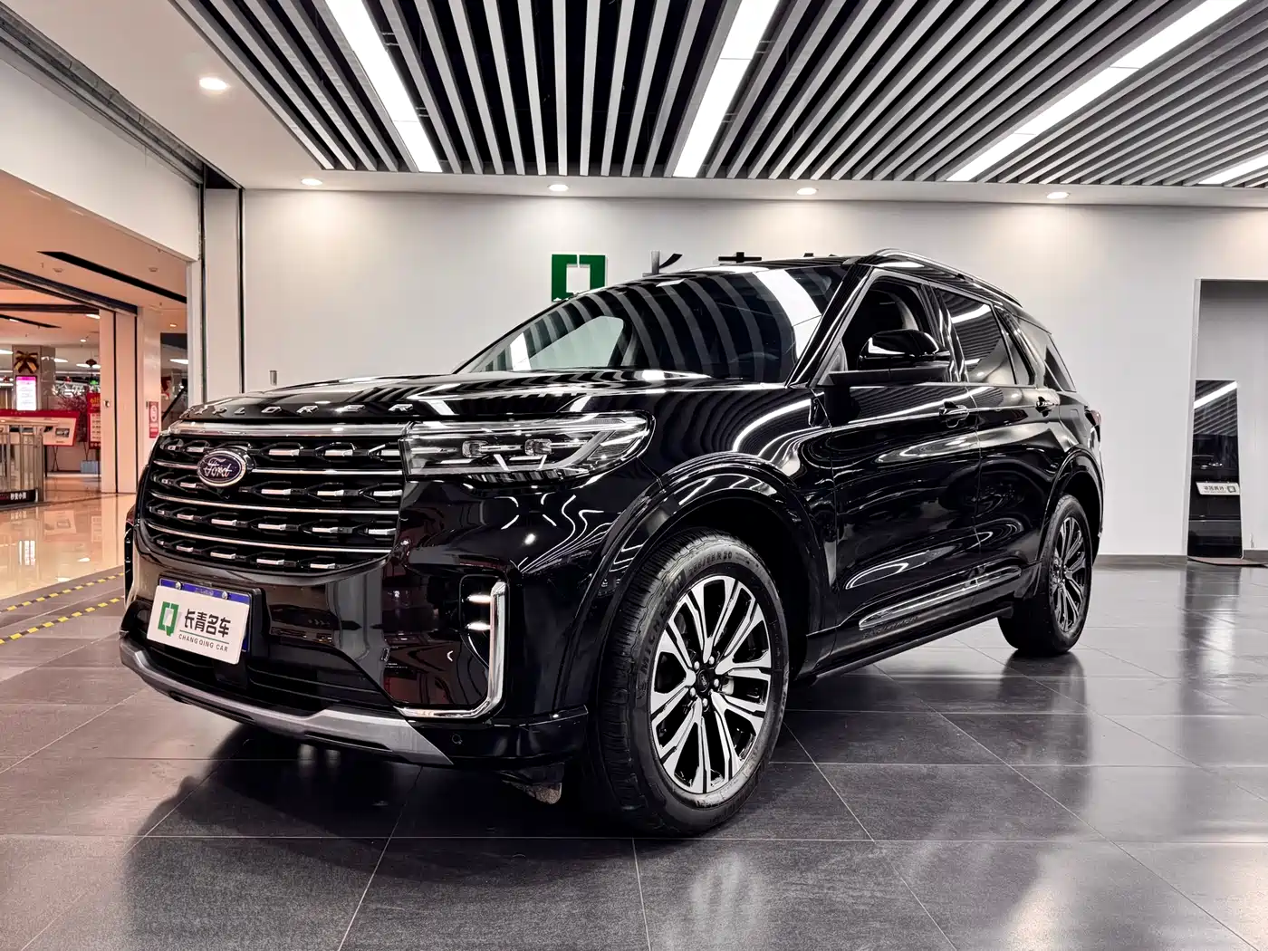 Ford Explorer 2024 2.3T EcoBoost AWD Titanium Edition 7-Seater