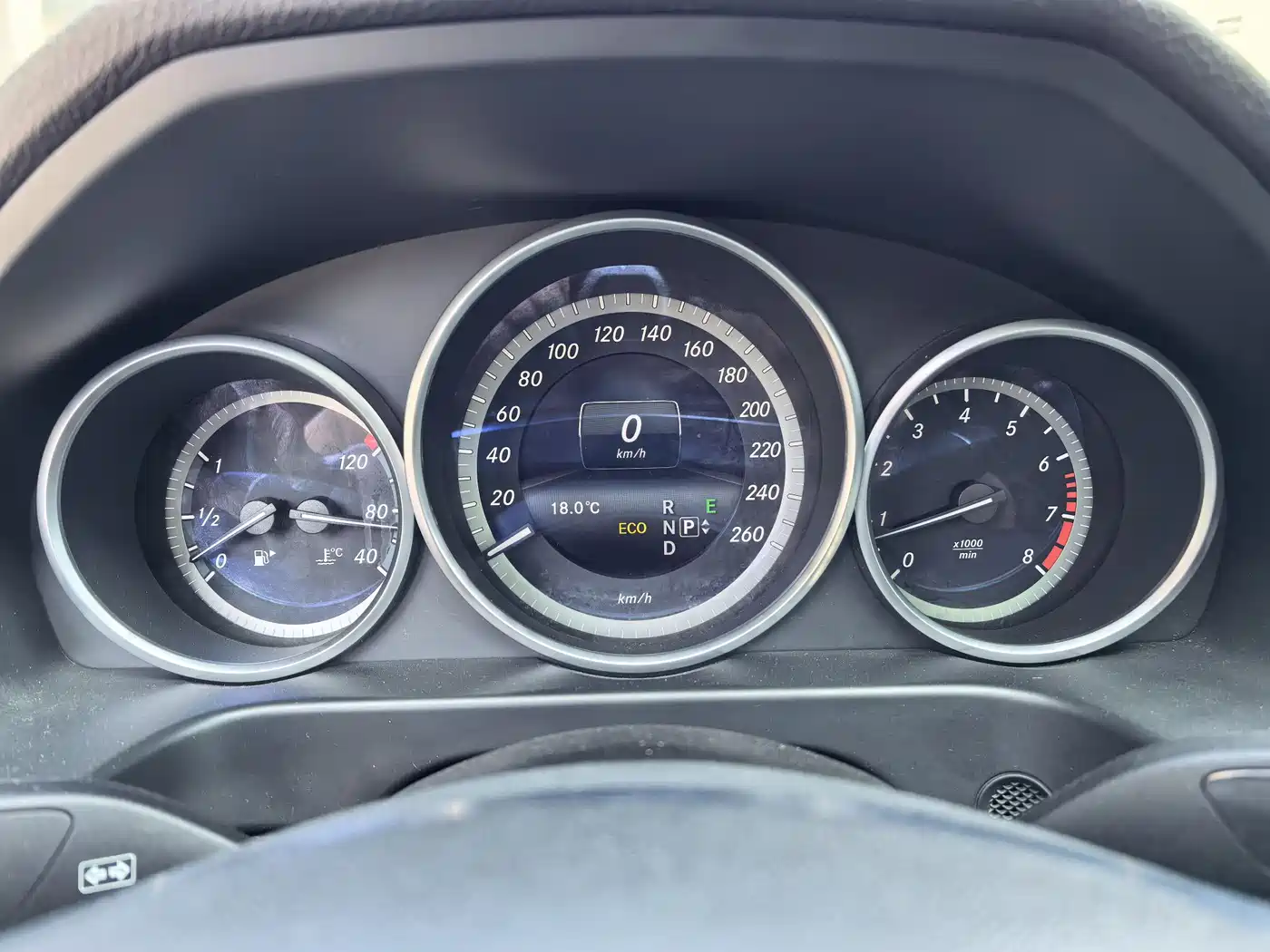 Mercedes-Benz E-Class 2015 E 200 L фото 7