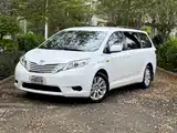 Photo 1 - Toyota Sienna