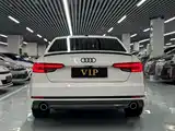 صورة 8 - Audi A4L