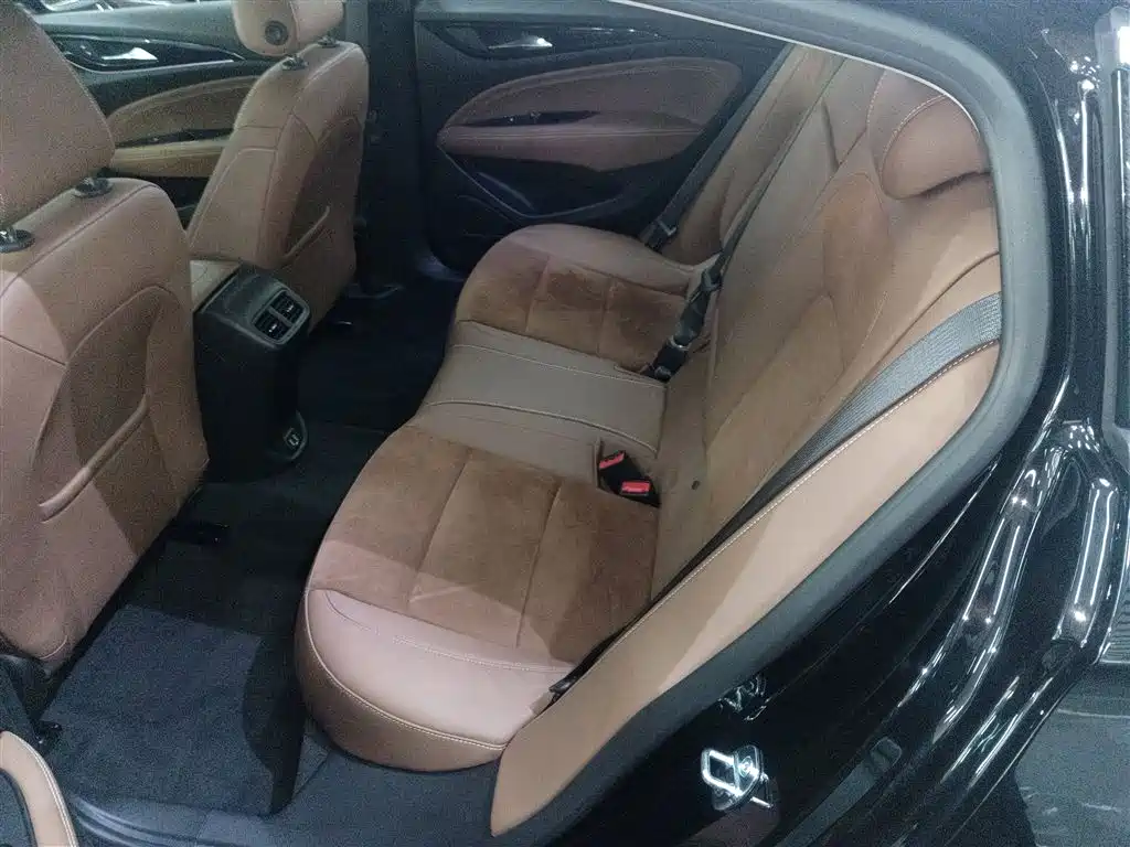BUICK REGAL