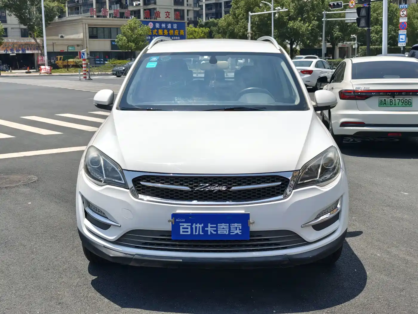 Zotye Damai X5 2016 2017 Model Classic 1.5T CVT Prestige