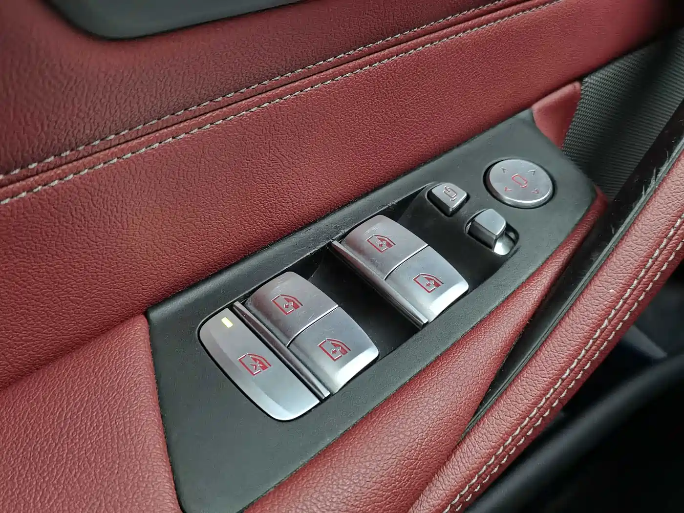 BMW 5 Series, миниатюра 23
