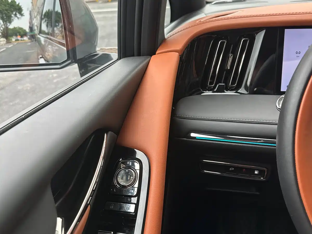 GAC TRUMPCHI YEARNING FOR M8