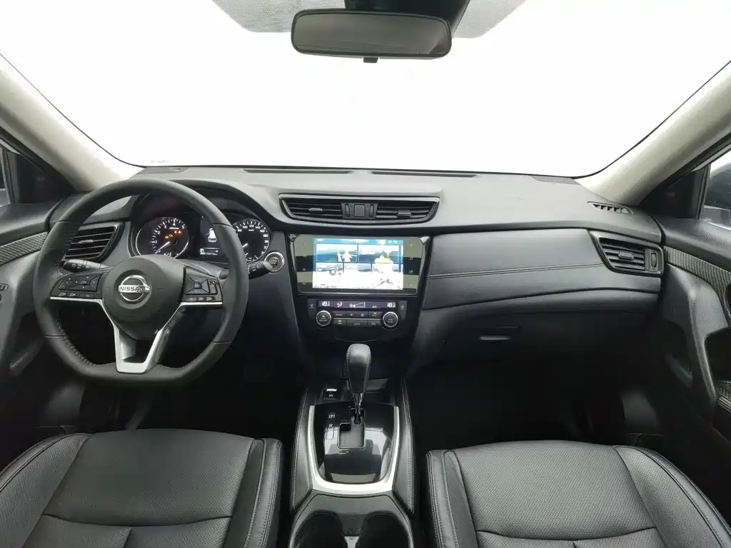 Фото 5 - Nissan X-Trail