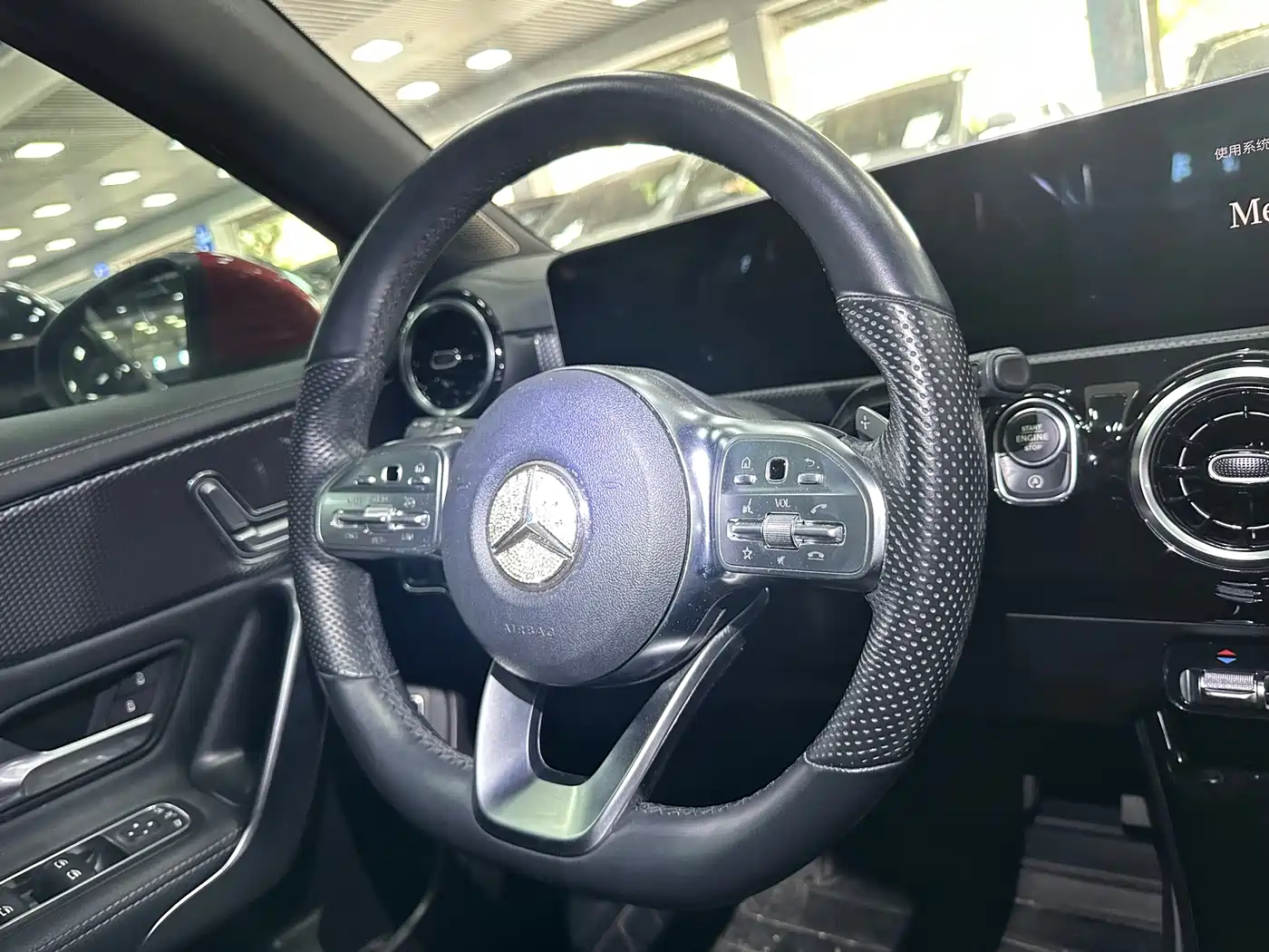 Mercedes-Benz A-Class 2019 A 200 L Sport Sedan фото 13