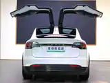 Фото 18 - Tesla Model X