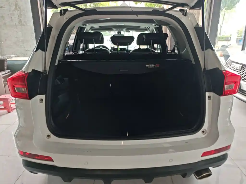 Фото 19 - Haval M6