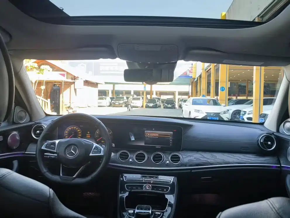 Mercedes-Benz E-Class 2016 E 300 L Luxury фото 8