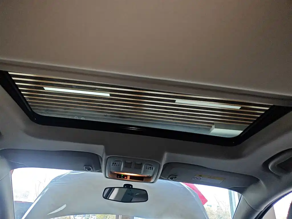 Buick Verano 2020 20T CVT Leading фото 18