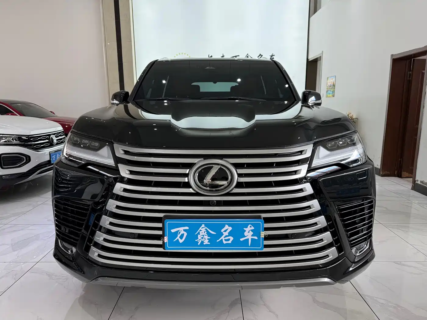Lexus LX 2026 2025 700h VIP World Edition
