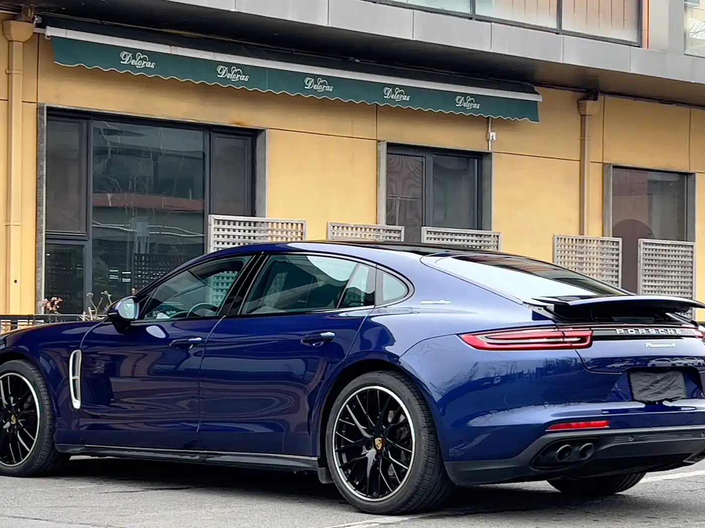 Porsche Panamera 2021 Panamera 4 Executive Long Wheelbase 2.9T фото 26