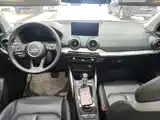 Photo 6 - Audi Q2L