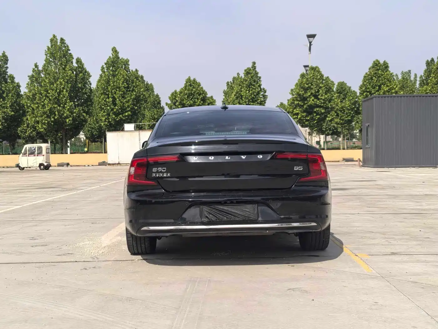 صورة 8 - Volvo S90