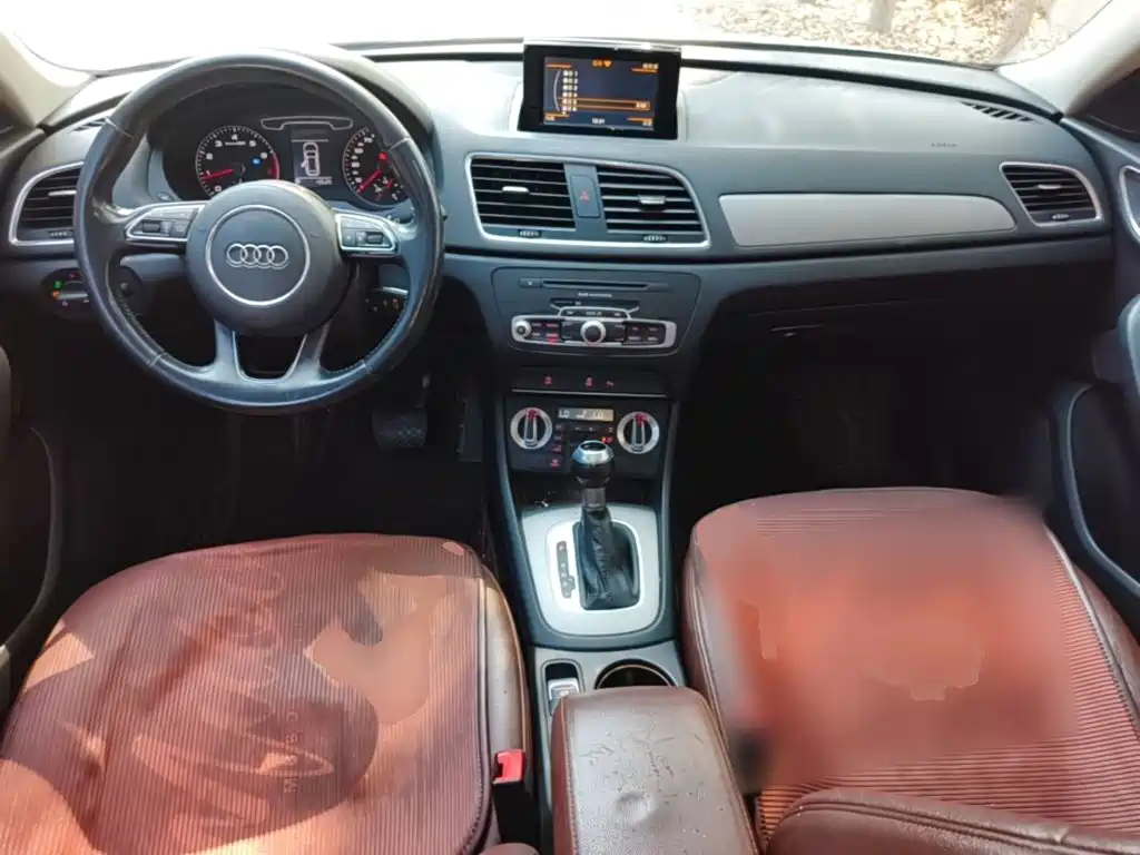 Photo 10 - Audi Q3