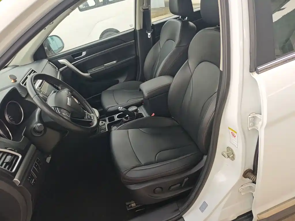 Photo 15 - Haval H6