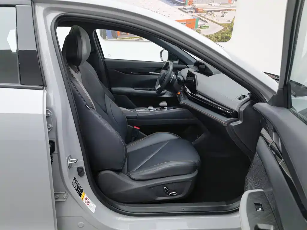 Changan UNI-V 2022 2022 1.5T Premium Model
