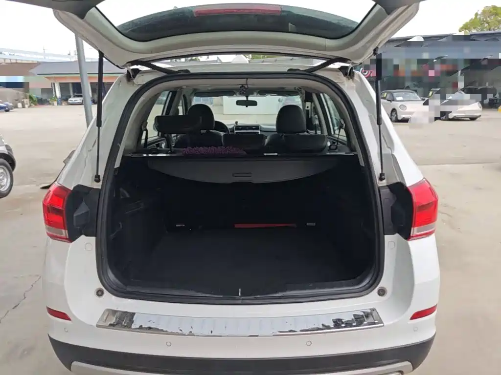 Photo 19 - Haval H6