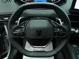 صورة 15 - Peugeot 5008