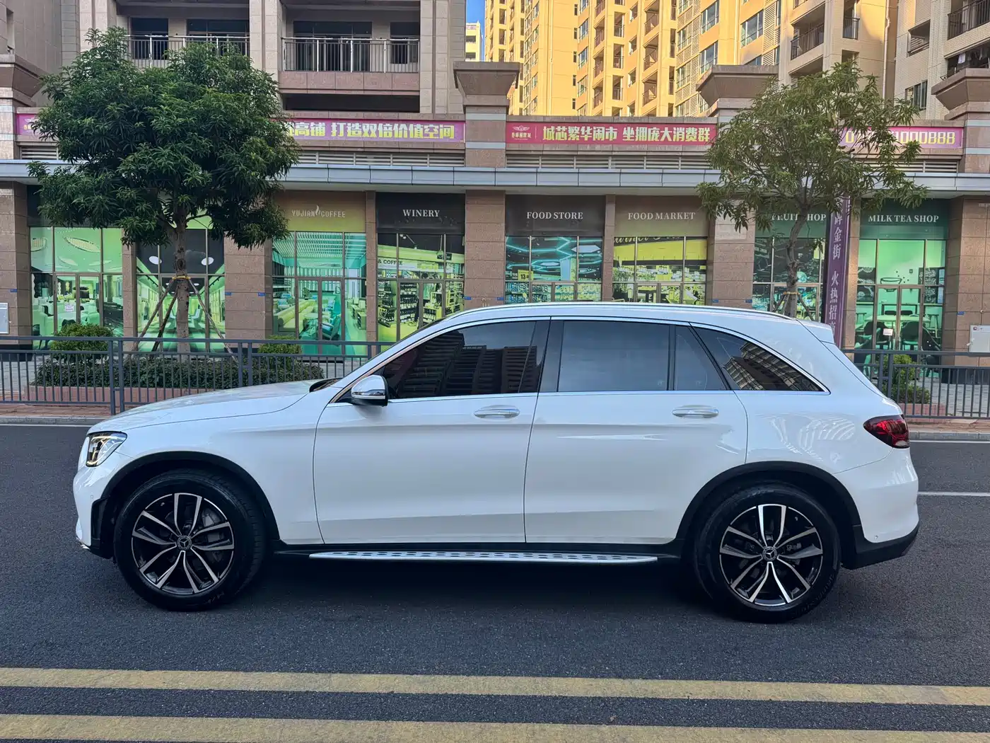 Mercedes-Benz GLC 2021 GLC 300 L 4MATIC Sporty фото 8