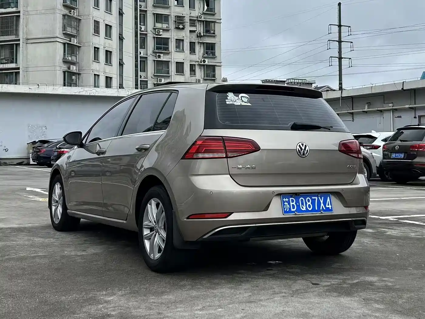 Фото 7 - Volkswagen Golf
