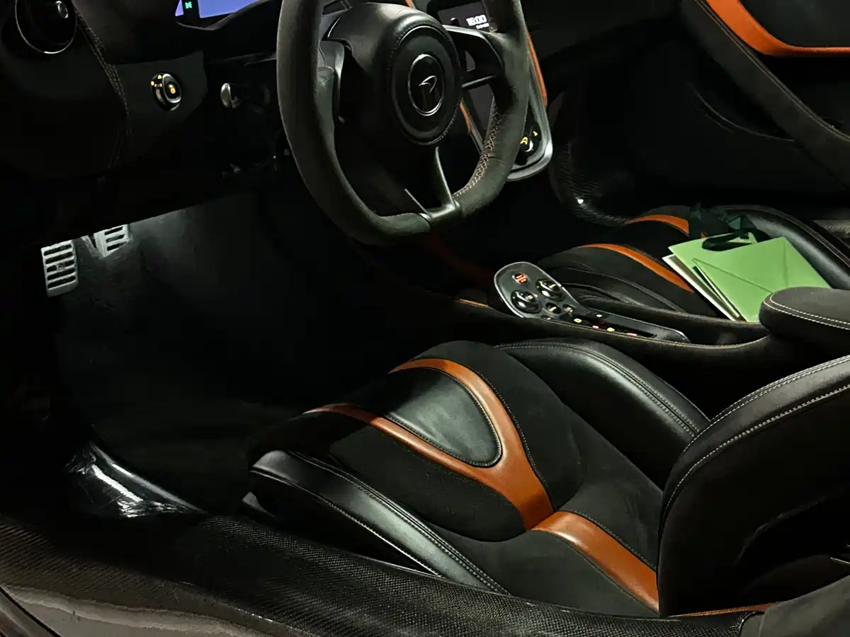 McLaren 570 2015 570S 3.8T Coupe фото 6