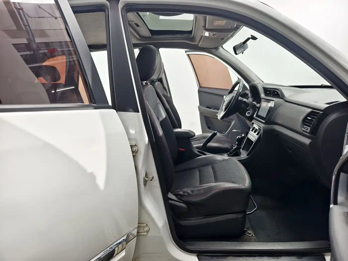 Chery Tiggo 3 2017 2016 1.6L CVT Smart Edition