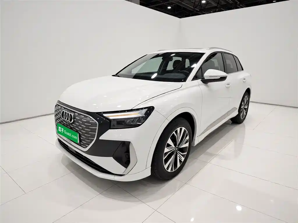 Audi Q4 e-tron 2024 40 e-tron Pioneer Edition