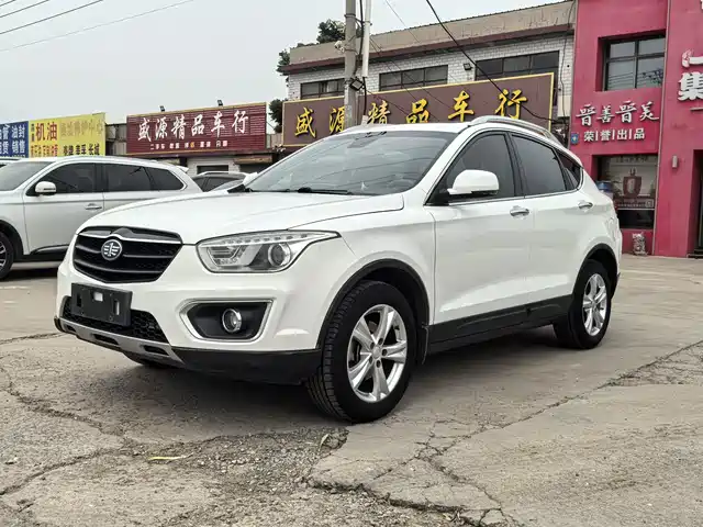 Besturn Besturn X80 2016 2.0L Automatic Comfort Model