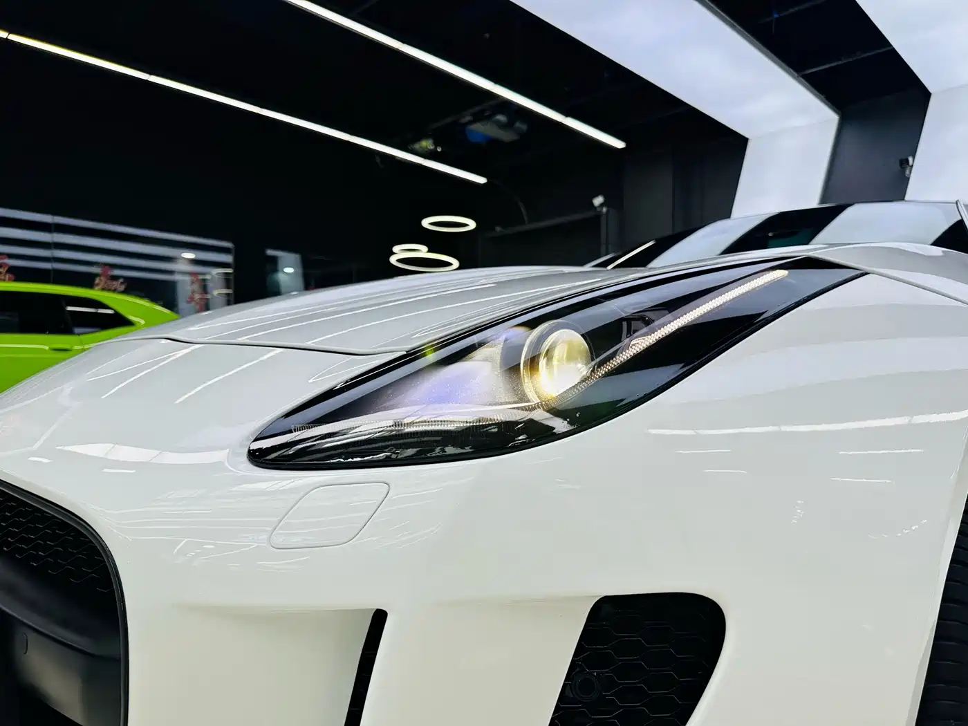 Jaguar F-TYPE 2017 2016 3.0 SC Hardtop