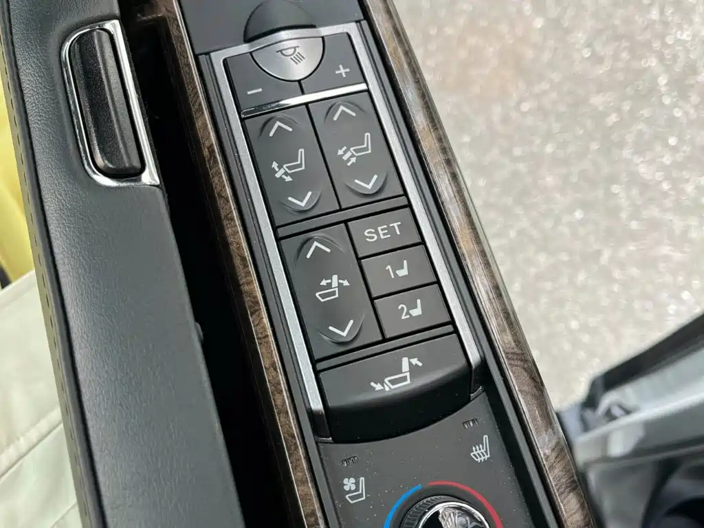 Фото 19 - Toyota Vellfire