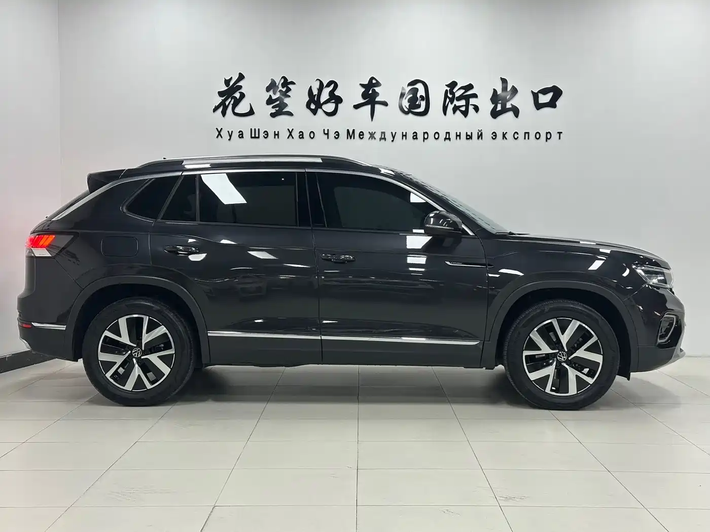 Volkswagen Tayron 2023 280TSI 2WD Luxury Plus Advanced Edition фото 4
