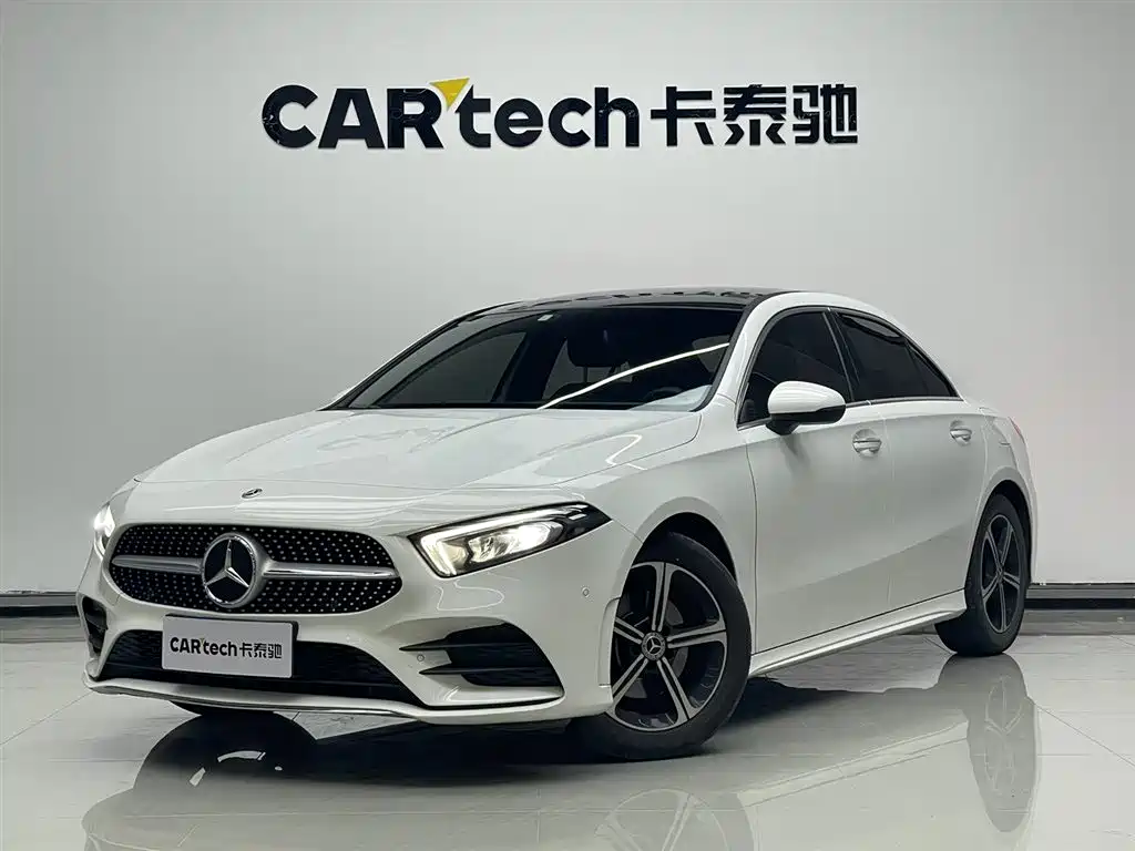  Mercedes-Benz Mercedes-Benz A-Class 2022 Facelift III A 200 L Sport Sedan Fashion