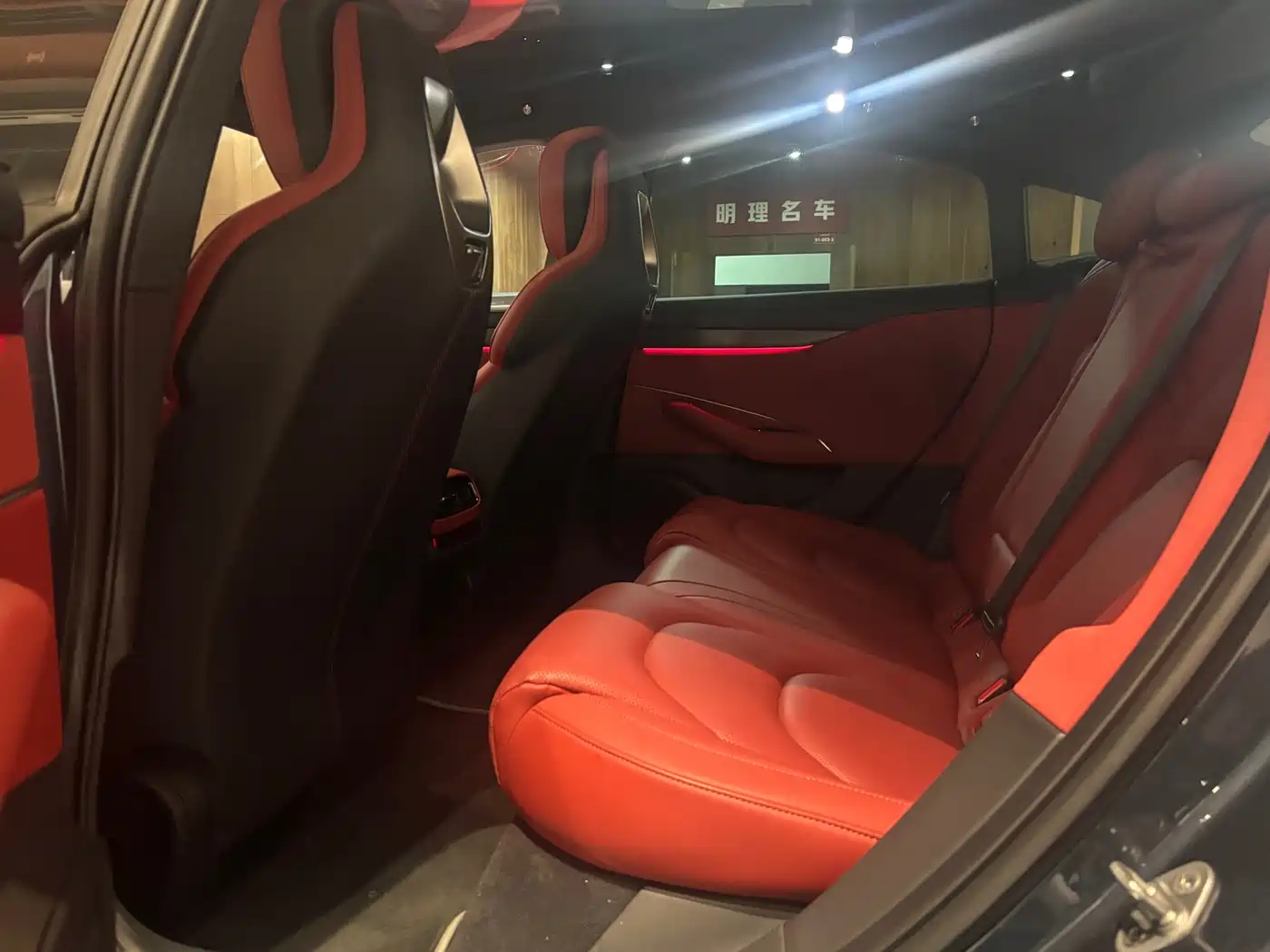 XIAOMI CAR XIAOMI SU7