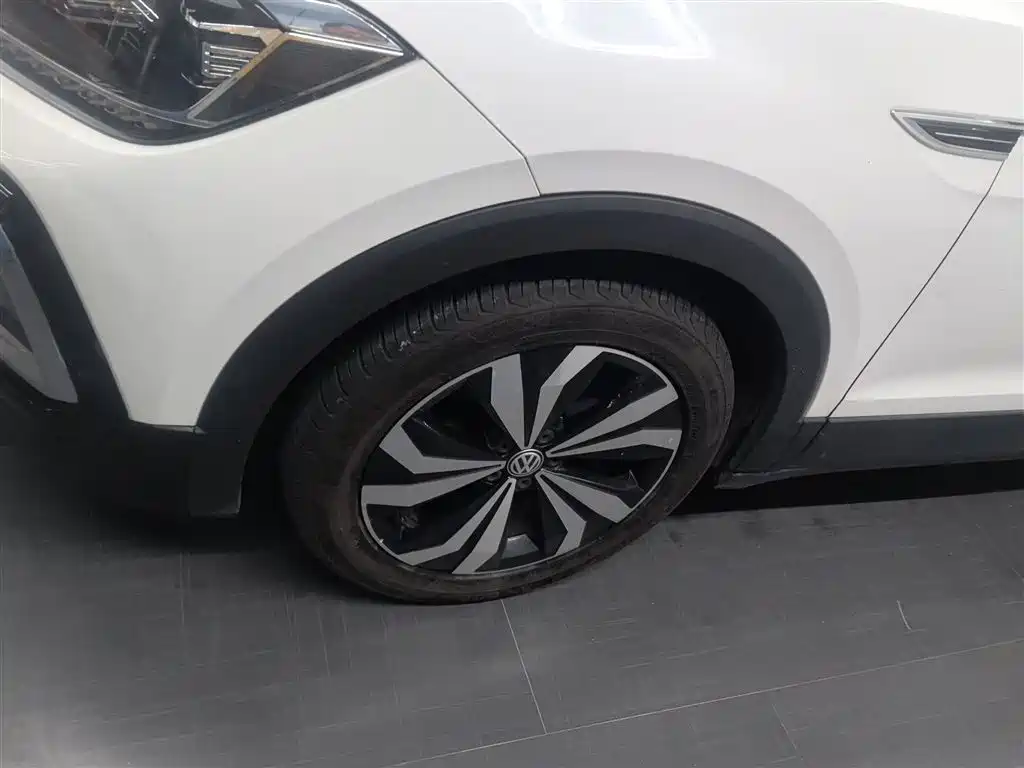 Volkswagen T-Cross 2019 280TSI DSG Luxury Edition фото 23