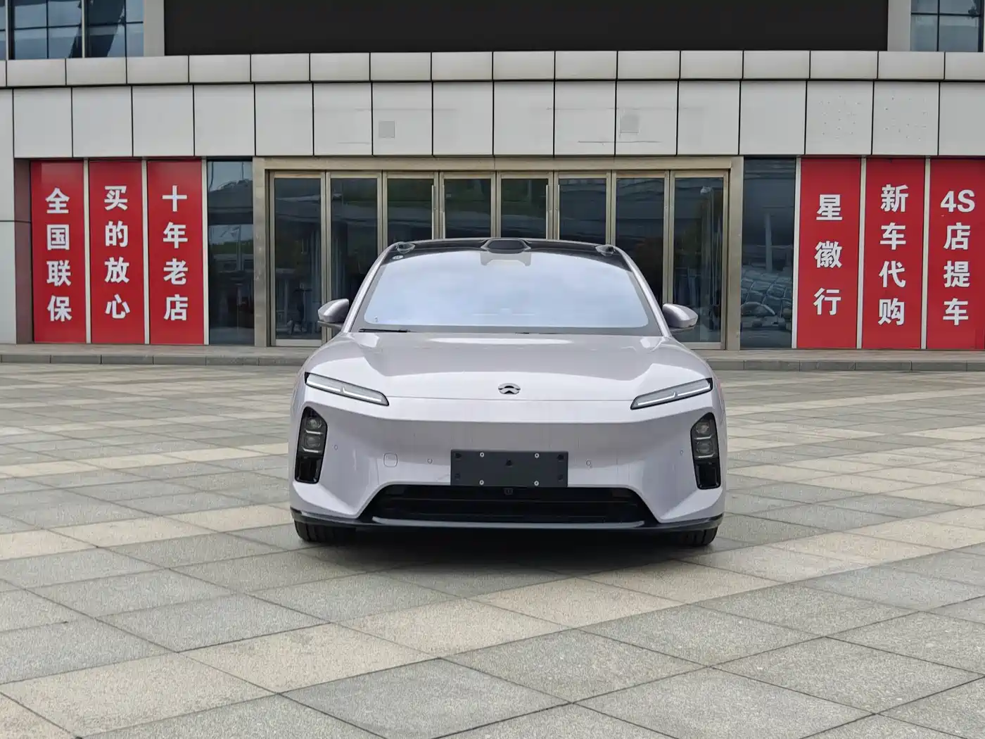 NIO NIO ET5