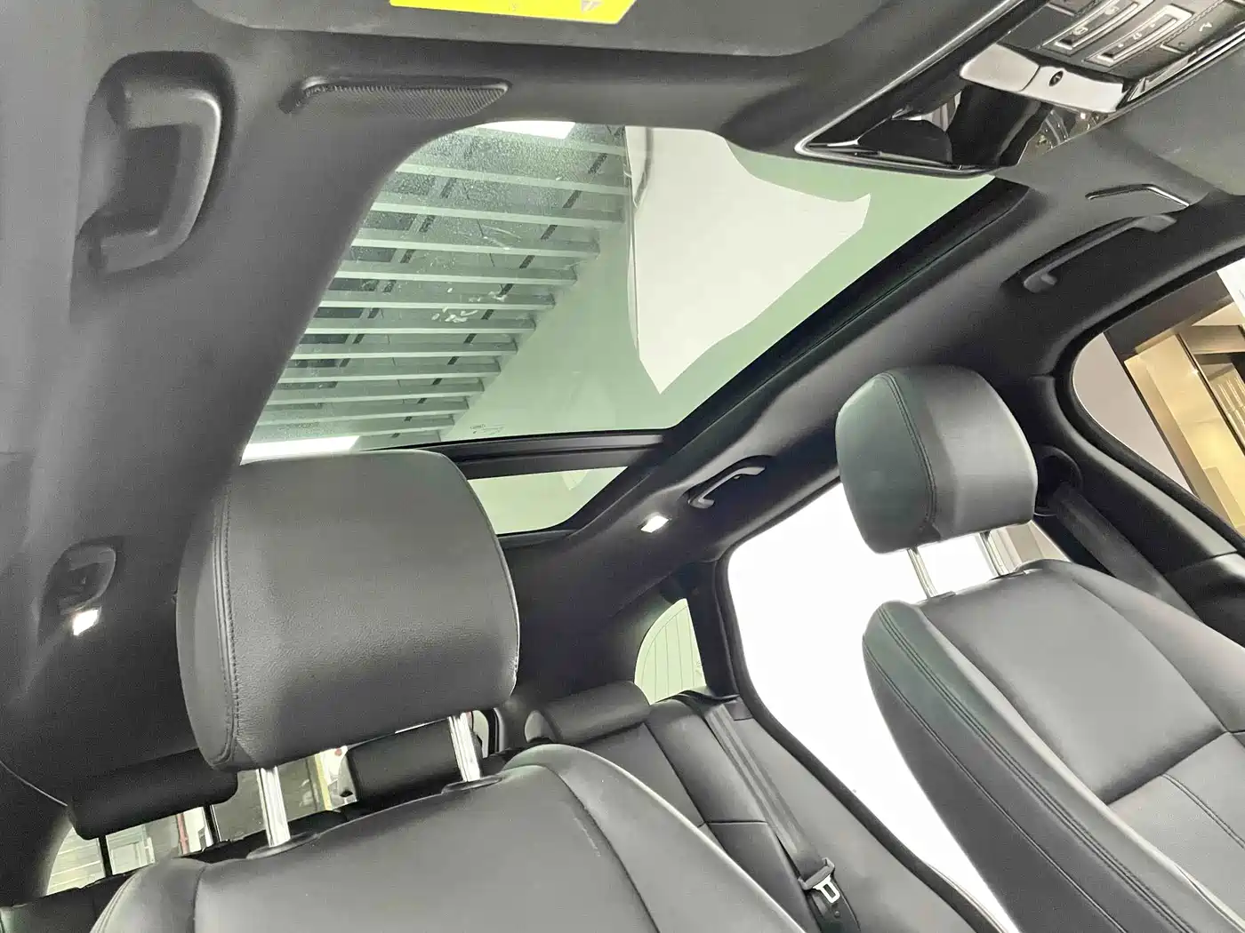 Land Rover Range Rover Velar 2024 2024 Dynamic SE
