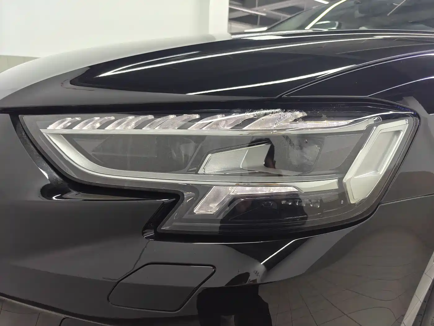 Audi A8 2024 Model A8L 50 TFSI quattro Premium Selection фото 16