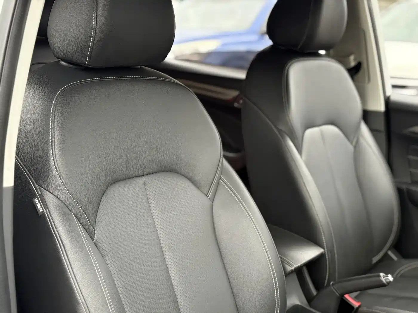 Фото 3 - Roewe i6