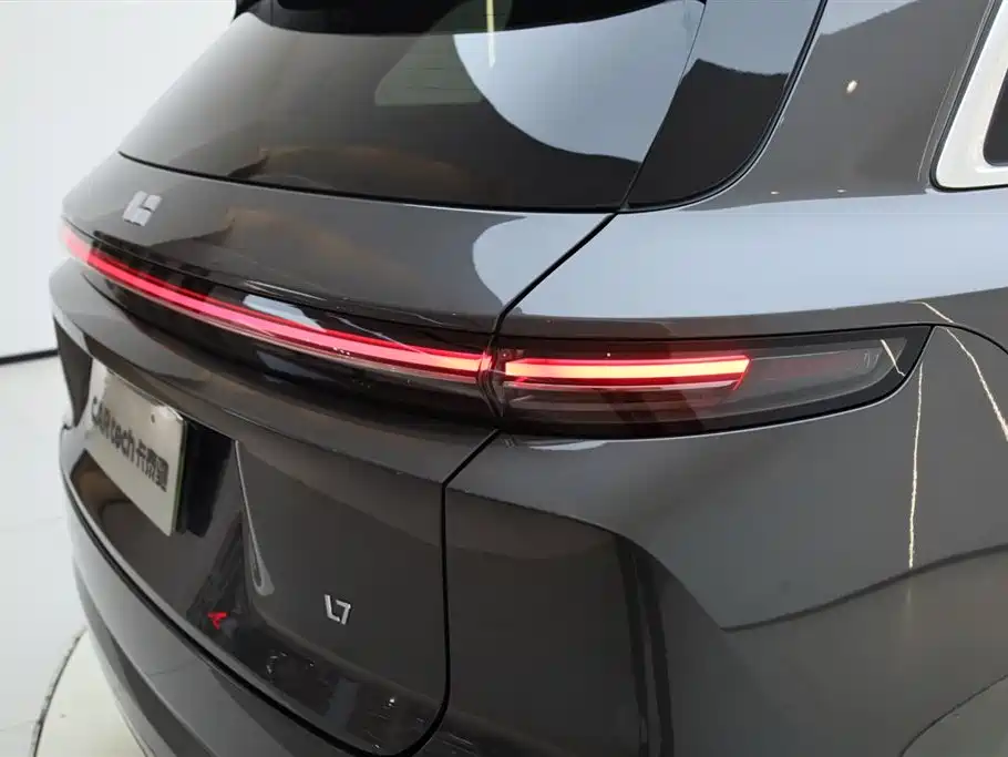 Li Auto IDEAL L7