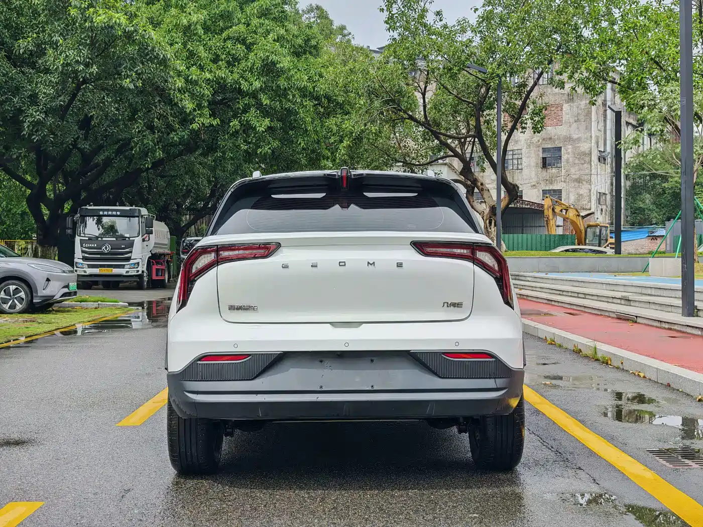 Geely Geometry E Firefly 2024 2024 Model 401km Fluorescent