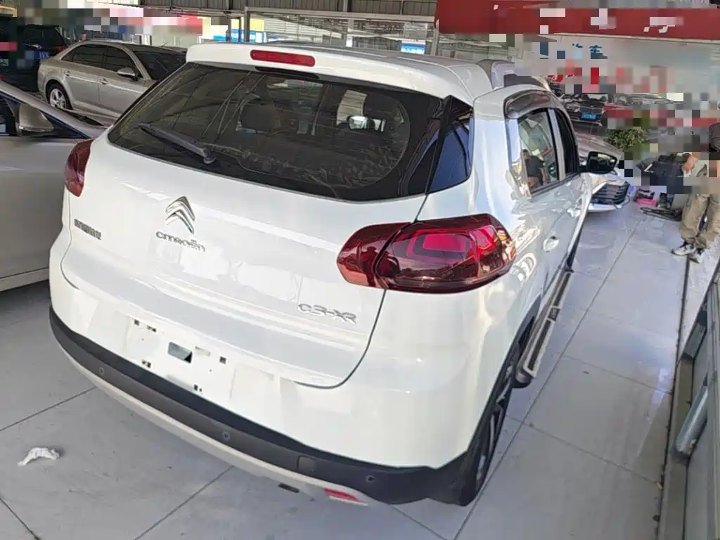 Фото 7 - Citroën C3-XR
