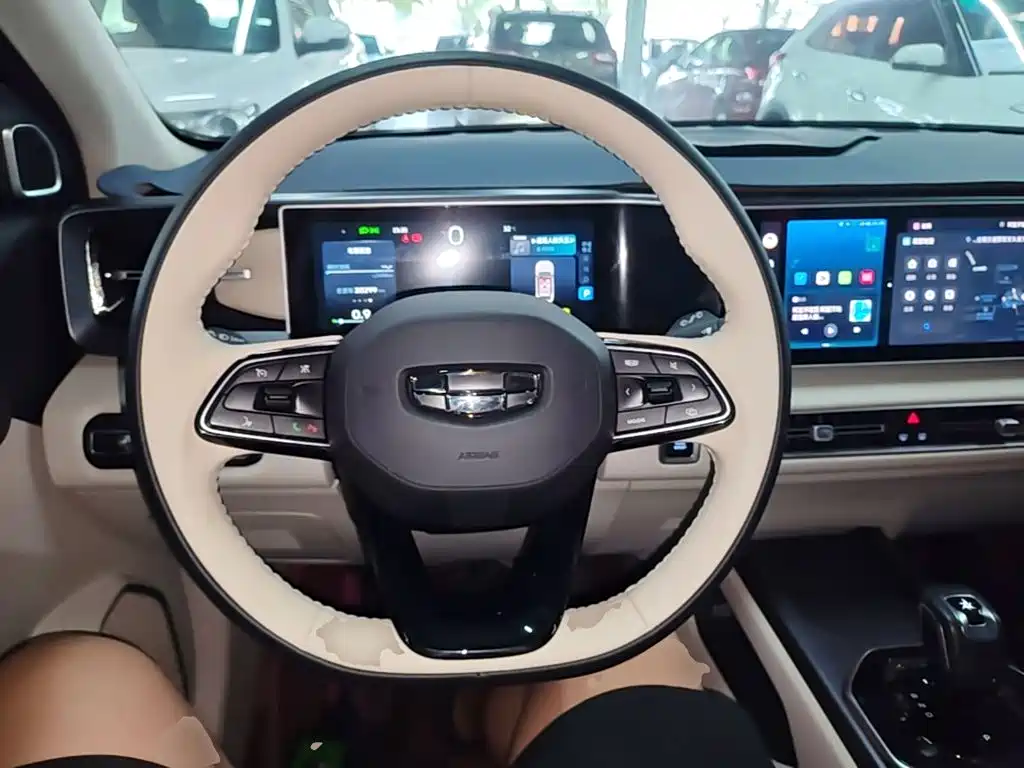 Geely ICON 2024 2023 Model 1.5TD Chocolate Deluxe Edition
