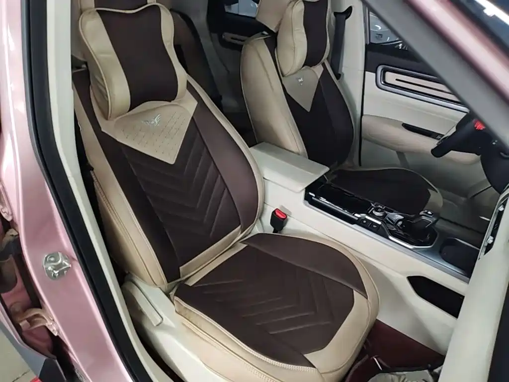 Geely ICON 2024 2023 Model 1.5TD Chocolate Deluxe Edition